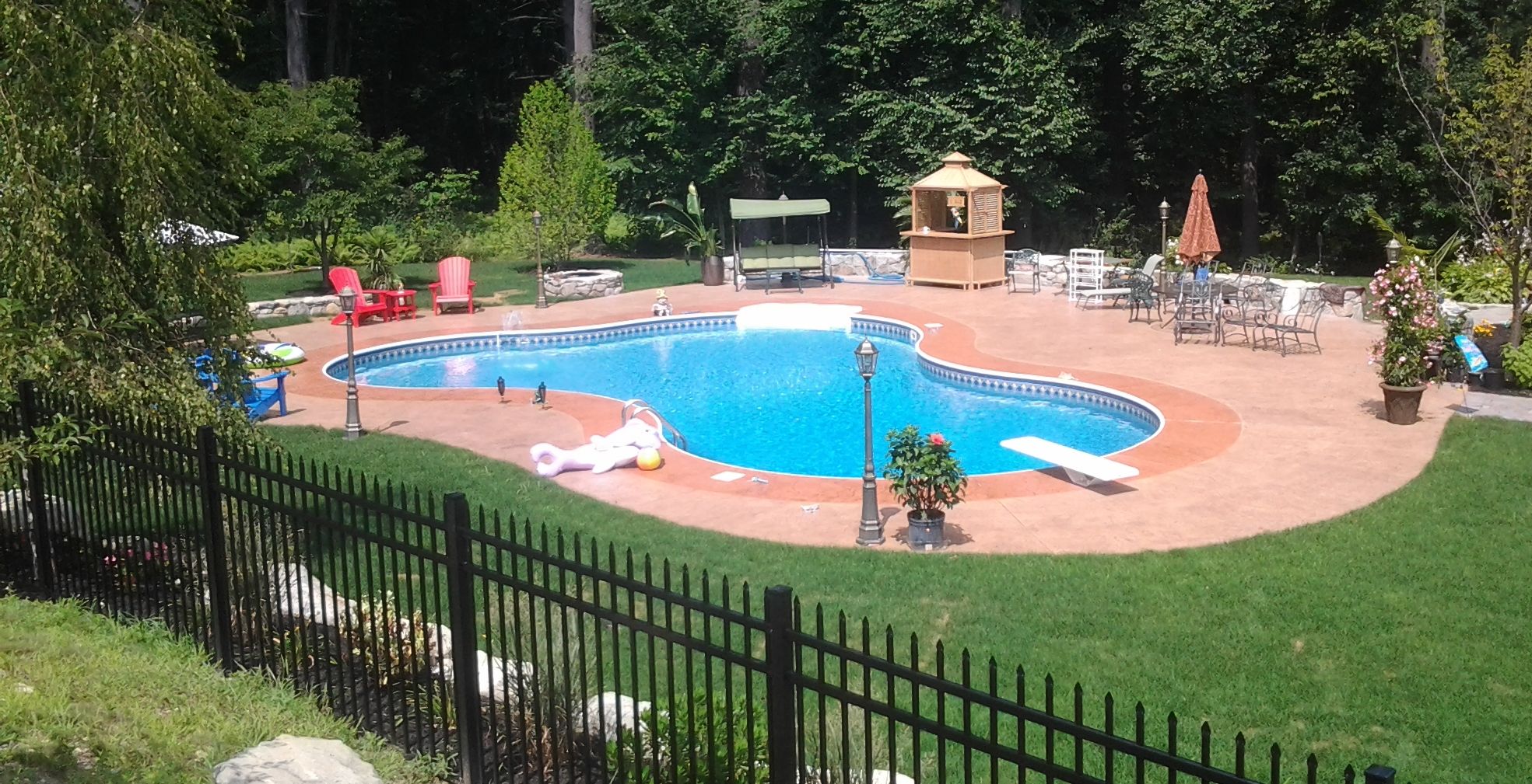 Tips to Choose the Best Calabasas Pool Remodeling Service