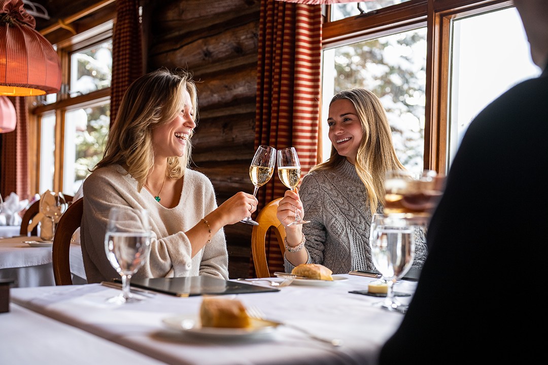 Lake Louise restaurant
